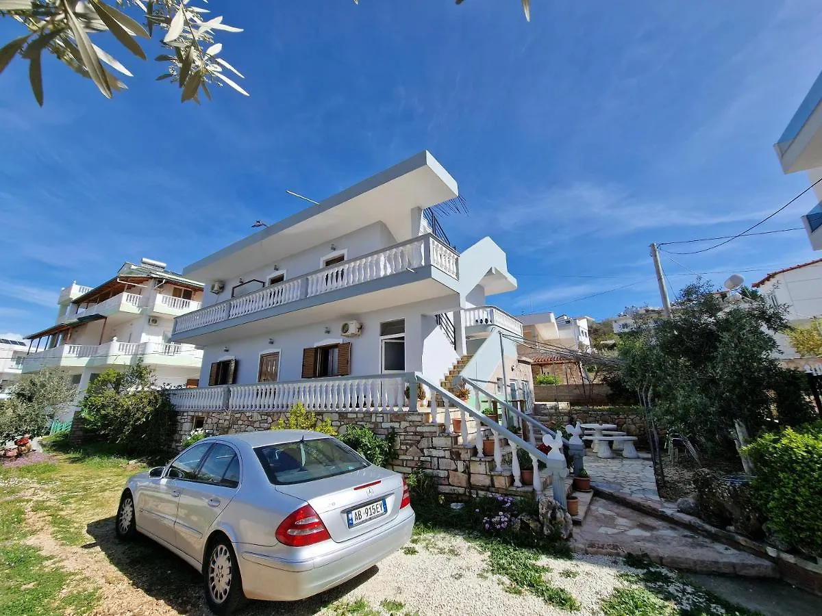 Villa Sali Hasani Ksamil 0*,  Albania